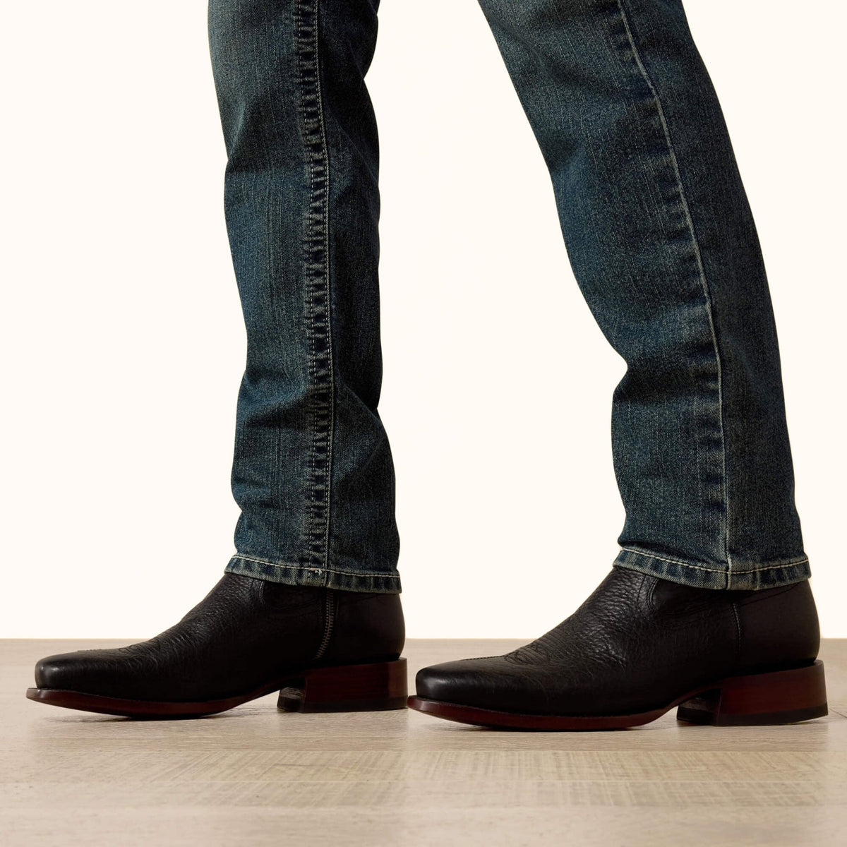 Ariat M8 Slim Mike Taper men’s jeans leg view