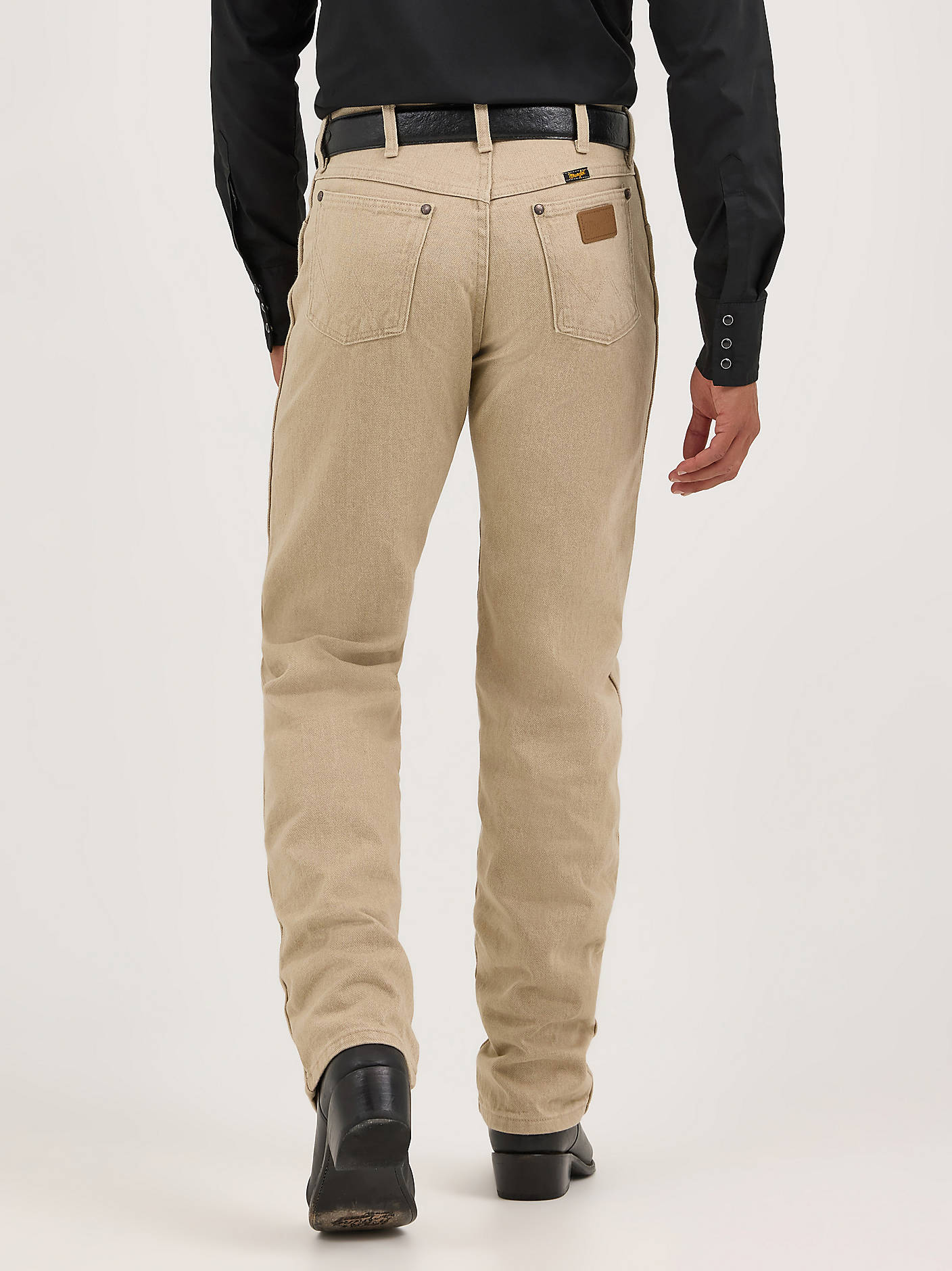 Wrangler men’s beige cowboy jeans rear view