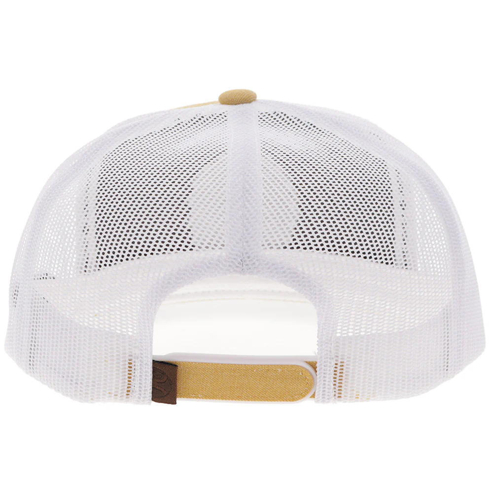 Gorra "Spur" Color Tan/Blanco Con Parche Circular De Piel