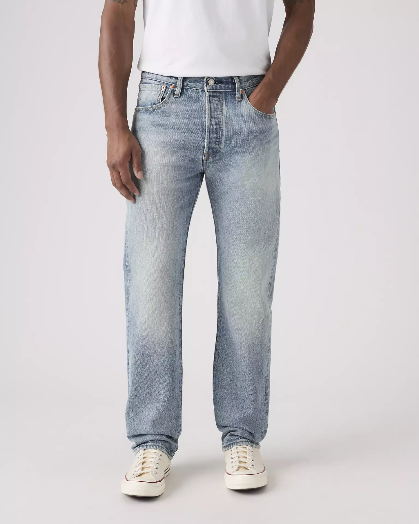 Levi’s 501 lightweight straight-leg jeans front view
